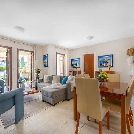 Da02, Two Bedroom Next To Large Shared Pool * Kouklia