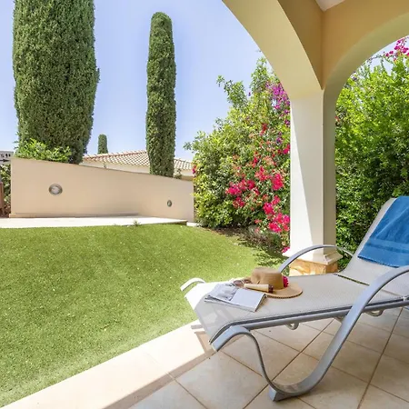 아파트 Da02 Adjacent To Aphrodite Hills Pool View 코우클리아