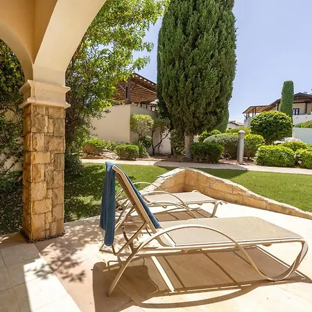 Da02 Adjacent To Aphrodite Hills Pool View 아파트 코우클리아